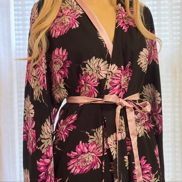 Anne Klein Negligee Set Medium with Chemise and Matching Robe in Great Condition - Picture 1 of 4